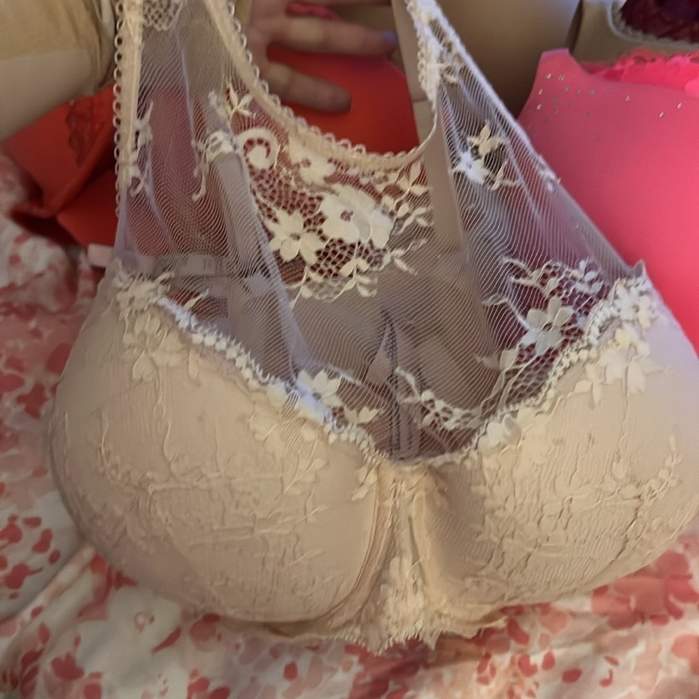 Vs bra - Picture 4 of 5